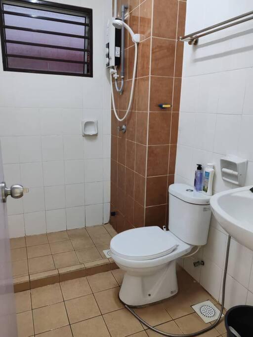 Monkey Canopy Sg Long Cosyhome 3R3B 8-10Pax Kajang Exteriör bild